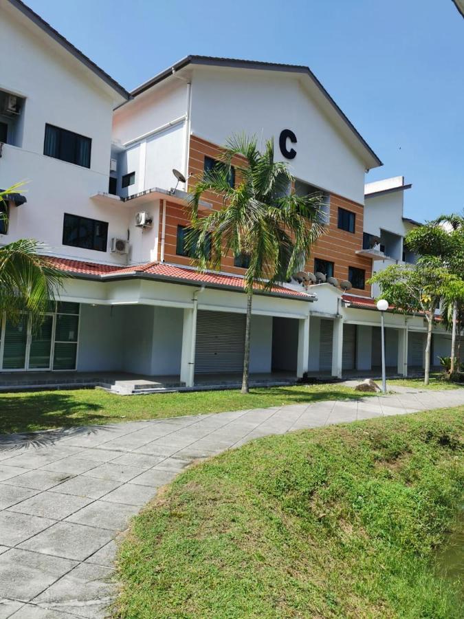 C 13 Lot 10 Pangkor Leisure Beach Studio Pekan Pangkor Екстер'єр фото
